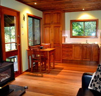 Waterfall Hideout-Rainforest Cabin for Couples - Accommodation Tasmania
