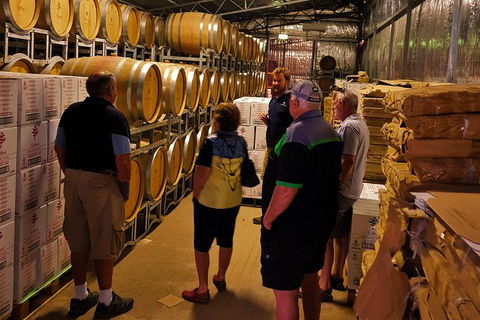 7 Hour Full Day Tour: Morning Tea, Chocolate, Olives, 3 Wineries & Lunch - Accommodation Tasmania 9