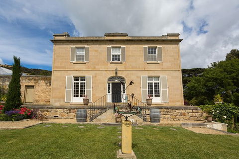 A Sommelier Guided Tour: Thursday Afternoon Wine Gin Cheese & Cocktails - Accommodation Tasmania 16