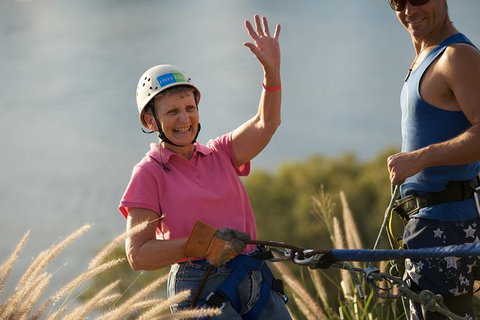 Abseiling The Kangaroo Point Cliffs In Brisbane - Accommodation Tasmania 6
