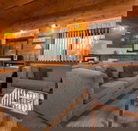 Gumnut Hideaway Gallery - Accommodation Tasmania