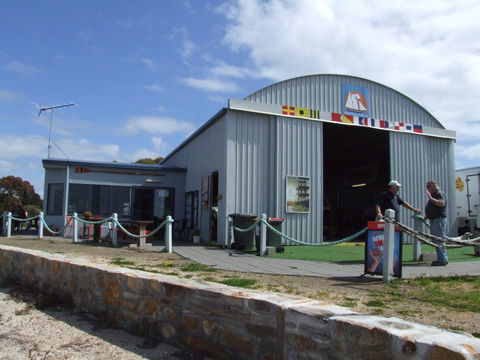 Rebuild Independence Project - Accommodation Tasmania 2