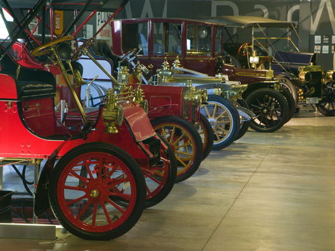 Wonders Of Wynyard  Exhibition And Visitor Information Centre - Accommodation Tasmania 1