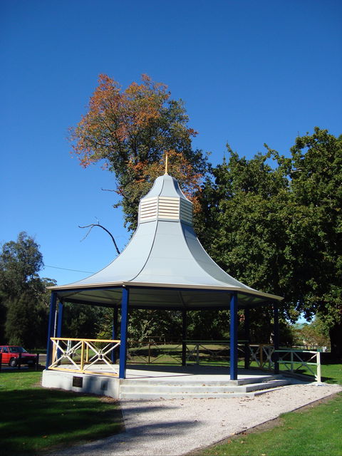 Bells Parade Reserve - Accommodation Tasmania 1