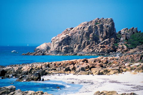 Castle Bay - Accommodation Tasmania 2