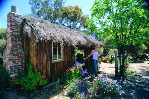 Wagin - Accommodation Tasmania 1
