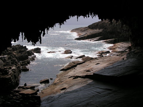Admirals Arch - Accommodation Tasmania 0