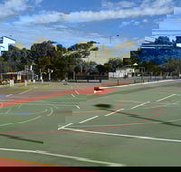 Cleve Sporting Facilities - Accommodation Tasmania