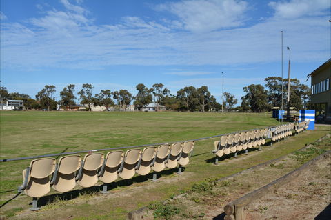 Cleve Sporting Facilities - Accommodation Tasmania 2