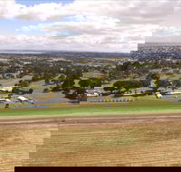 Colac Turf Club - Accommodation Tasmania