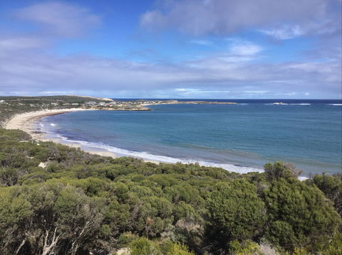 Elliston Coastal Trail - Accommodation Tasmania 1