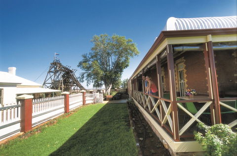 Hoover House - Accommodation Tasmania 1