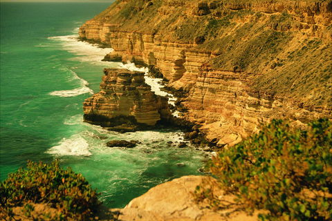 Island Rock And Natural Bridge - Accommodation Tasmania 0