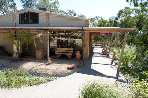 Marion Rosetzky Gallery - Accommodation Tasmania 0