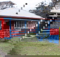 Montague Art and Craft Society  Glasshouse Rocks Road - Accommodation Tasmania