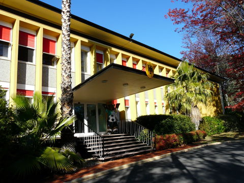 Germany, Embassy Of - Accommodation Tasmania 0