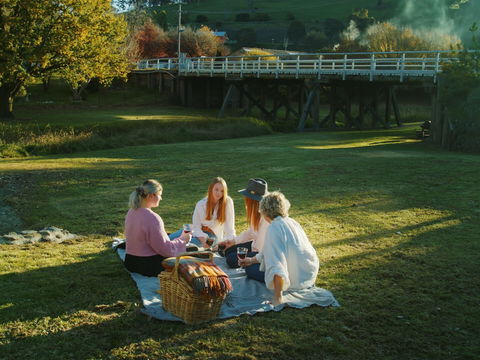 Kurt Fearnly Park - Accommodation Tasmania 0