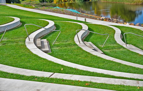 Queen Elizabeth Ll Park Queanbeyan - Accommodation Tasmania 2