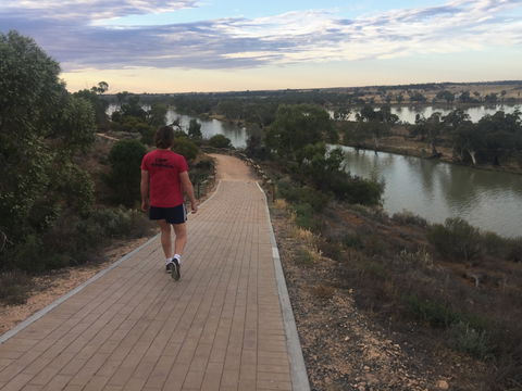 Waikerie Rotary Cliff Top Walk - Accommodation Tasmania 0