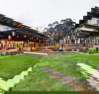 Lakeside Function Centre - Eight Willows Retreat - Accommodation Tasmania