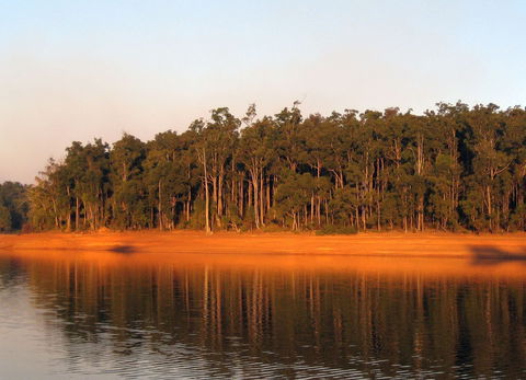 Waroona Dam - Accommodation Tasmania 1