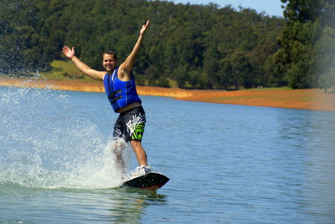 Waroona Dam - Accommodation Tasmania 2