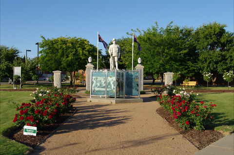 WW1 Memorial Park - Accommodation Tasmania 0
