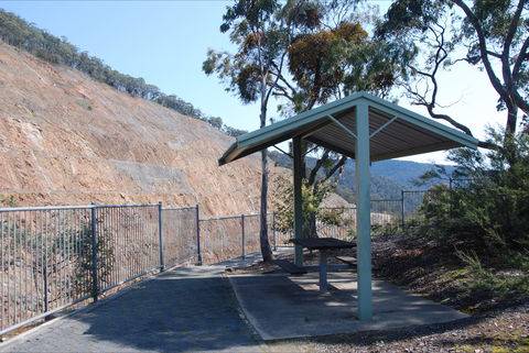 Dartmouth Dam Wall Picnic Area - Accommodation Tasmania 1