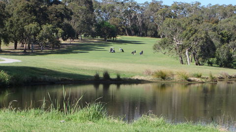 Devilbend Golf Club - Accommodation Tasmania 1