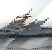HMAS Tobruk Dive - Accommodation Tasmania
