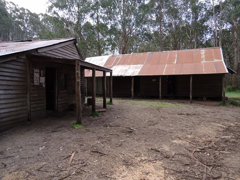 Razorback Hut - Accommodation Tasmania 0