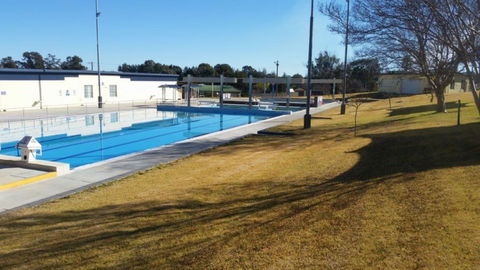 Canowindra Swimming Pool - Accommodation Tasmania 0