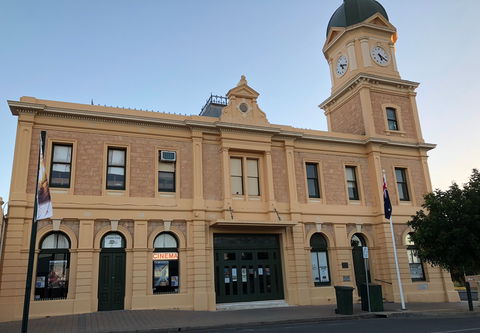 Cinema, Moonta - Accommodation Tasmania 2