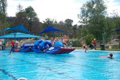 Marysville Outdoor Swimming Pool - Accommodation Tasmania 1