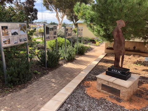 Moonta Area School Memorial Trail - Accommodation Tasmania 0