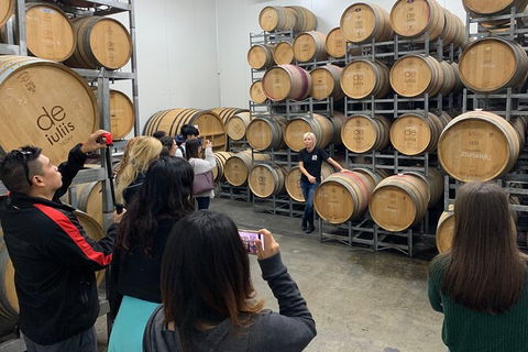 Hunter Valley Small Group Wine, Gin, Cheese & Chocolate Tour - Accommodation Tasmania 8