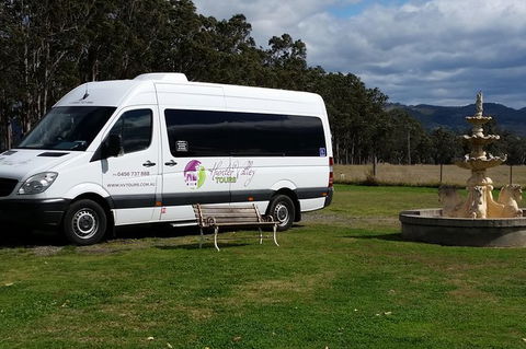 Hunter Valley Exclusive Kangaroo And Wine Tasting Experience - Accommodation Tasmania 5