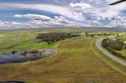 Private Helicopter Flight To Hunter Valley With A La Carte Lunch - For 2 - Accommodation Tasmania 5