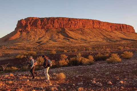 Alice Springs, Uluru Ayers Rock & Kings Canyon 8 Days Touring Package - Accommodation Tasmania 1