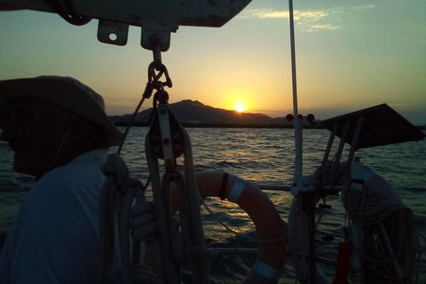 Sailing Boat Overnight Live Aboard Experience Townsville - Accommodation Tasmania 1
