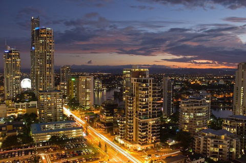Gold Coast Airport Transfers : Gold Coast City To Airport OOL In Luxury Car - Accommodation Tasmania 5