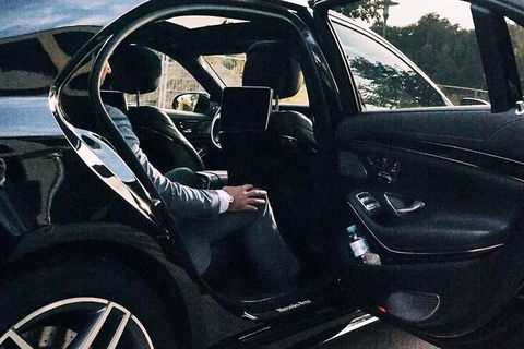 Arrival Private Transfers: Adelaide Airport ADL To Adelaide In Business Car - Accommodation Tasmania 4