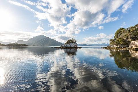 Southwest Tasmania Wilderness Experience: Fly Cruise And Walk Including Lunch - Accommodation Tasmania 1