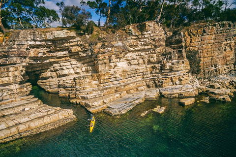 Hobart\'s Cliffs, Caves And Beaches Kayak Tour - Accommodation Tasmania 3