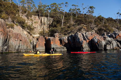 Hobart\'s Cliffs, Caves And Beaches Kayak Tour - Accommodation Tasmania 7