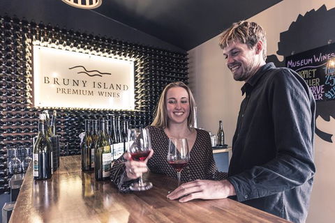 Bruny Island Overnight Explorer And Boutique Accommodation For Two - Accommodation Tasmania 0