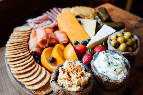 Premium Tour And Lunch Package For 2 - Accommodation Tasmania 4