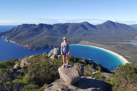 4-Day Fabulous Tasmania Tour: Wineglass Bay, Port Arthur, Devils & Bruny Island - Accommodation Tasmania 0