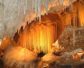 Jewel Cave - Accommodation Tasmania 0