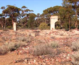 Southern Cross WA Accommodation Tasmania